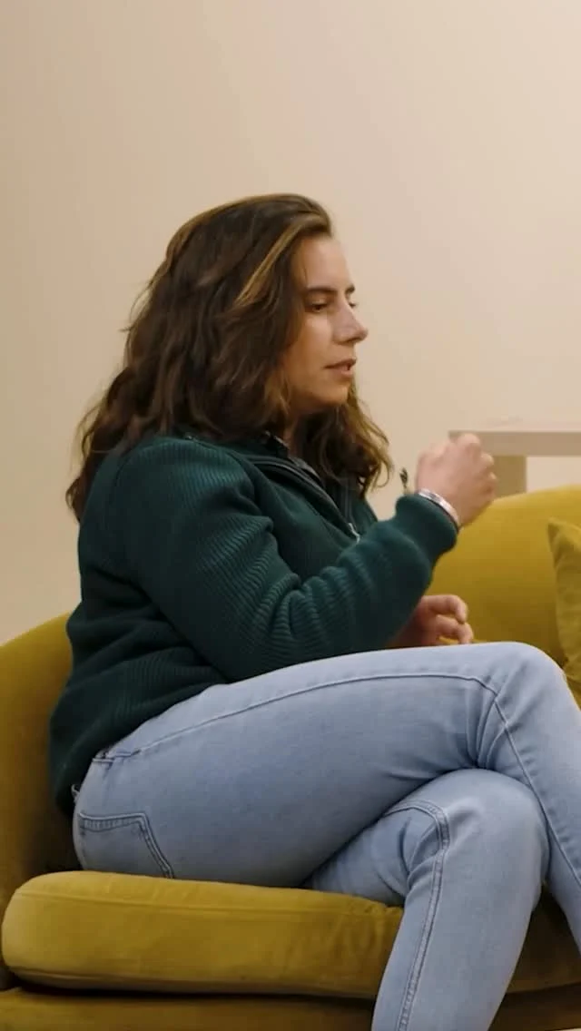 Quando o desporto se torna mais sustentável e acessível, todos saem a ganhar. 🏀🚴🏼‍♀️

No 9º episódio de “A Nossa Escolha”, a Rebeca Santos da @decathlonportugal apresenta o Serviço Circular da Decathlon: uma iniciativa que junta dois propósitos claros. Reduzir o impacto ambiental e, ao mesmo tempo, abrir portas ao desporto para quem antes não tinha acesso devido ao preço dos artigos.

É possível fazer escolhas que cuidam do planeta e aproximam mais pessoas da prática desportiva.

Assiste ao episódio completo no link da bio 🎧