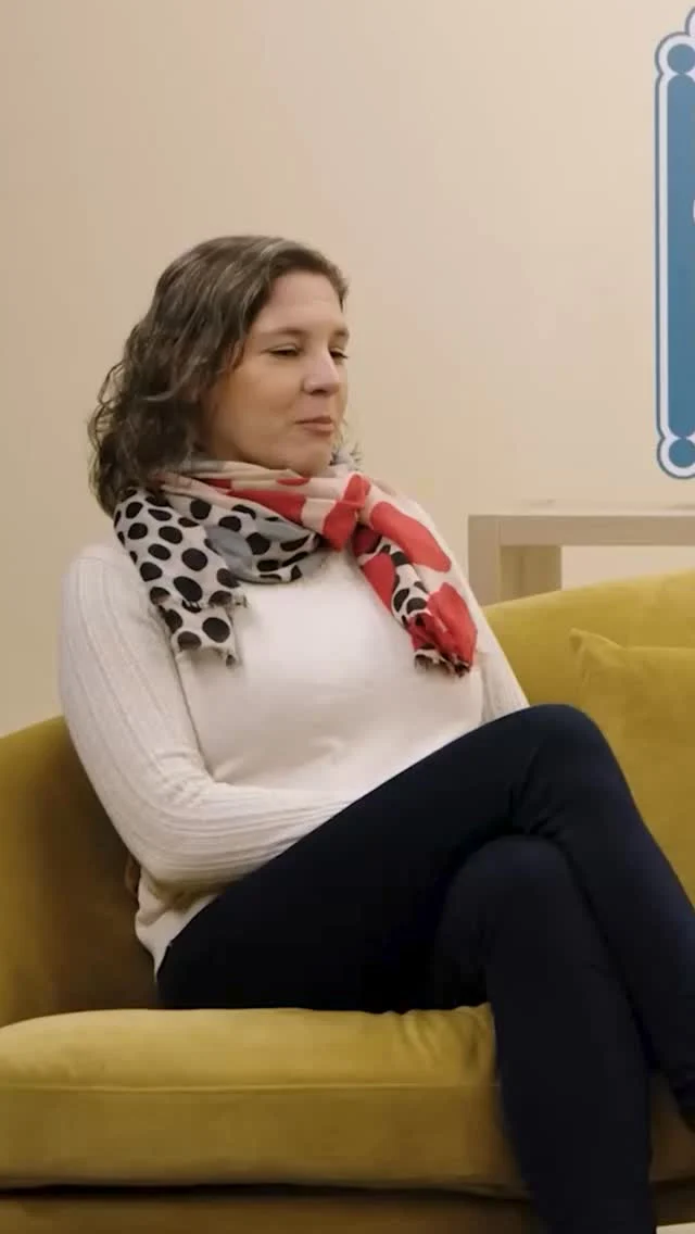 💡 Sabias que a arquitetura e o ambiente de um espaço podem ser decisivos para criar experiências inesquecíveis?

A Inês Paz Ramildes, do @ubbo.pt , revela o segredo que torna este centro comercial tão especial: desde a arquitetura única, com amplos espaços interiores e exteriores, até uma praça central inovadora com contentores que oferecem uma restauração diferenciada rodeada de espaços verdes.

Sabe mais no episódio completo 🎙️ link da bio.